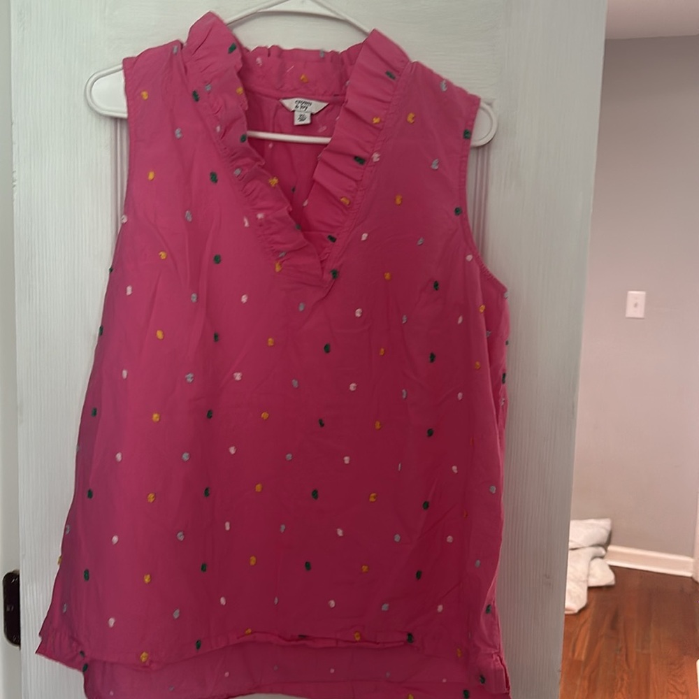 Crown & Ivy Vibrant Pink Top with Embroidery